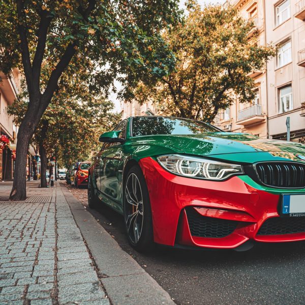 stock_photo_modern_car_on_street_in_Hungary_Green_and_Red_acc_c542827f-2d76-4006-927c-3c098359d221_1